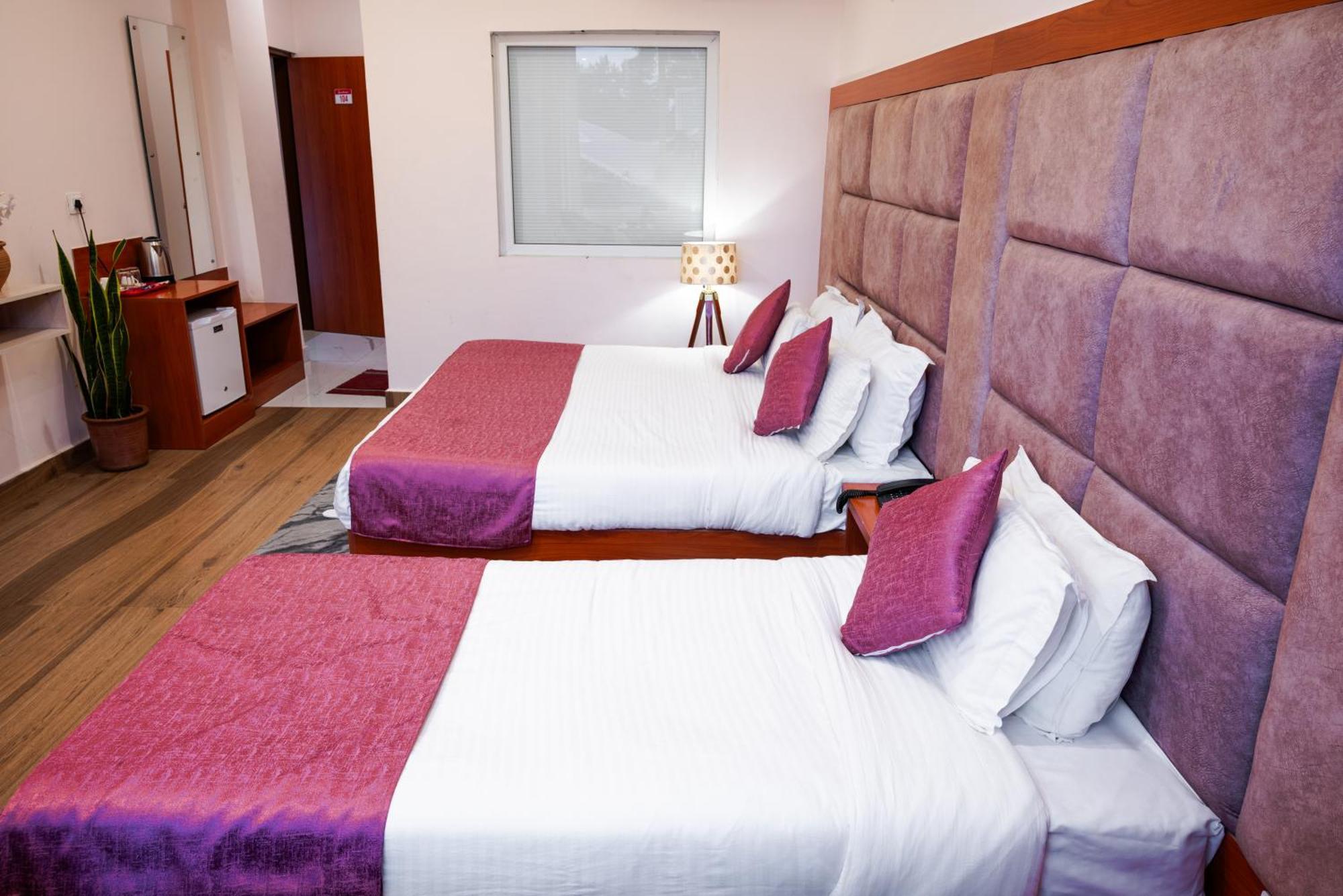 Hotel Sagar Residency - Best Mountain View Hotel In Palampur Exterior photo