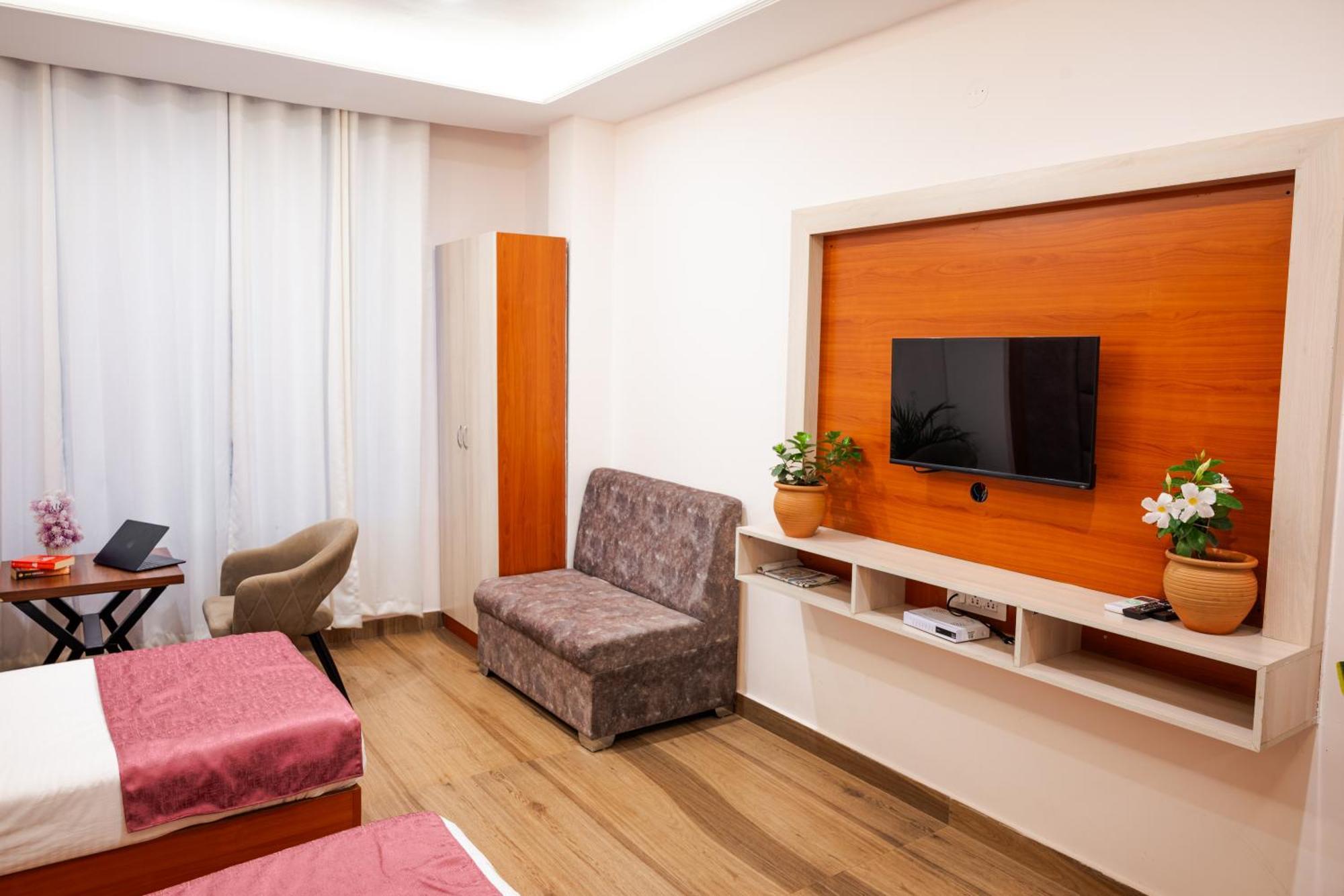 Hotel Sagar Residency - Best Mountain View Hotel In Palampur Exterior photo
